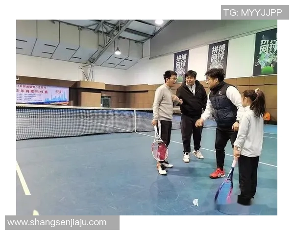 网球焦点:深入剖析上海网球队的团队协作与战术配合策略